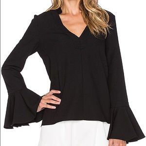 alexis medium top